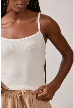 BLUSA CANELADA ALÇA OFFWHITE