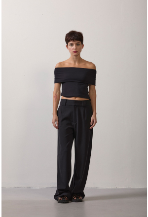 BLUSA OMBRO A OMBRO PRETO