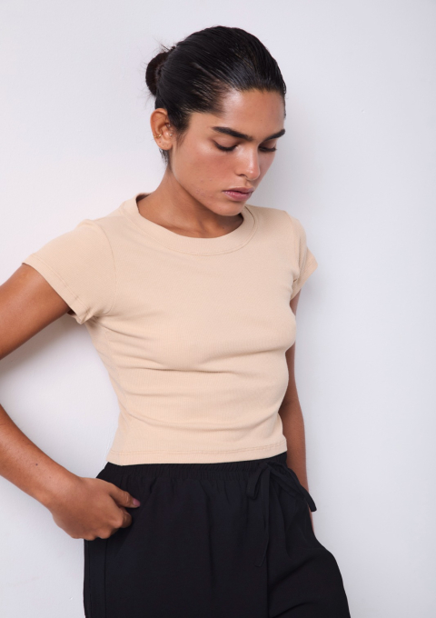 BLUSA BASICA RIBANA BEGE