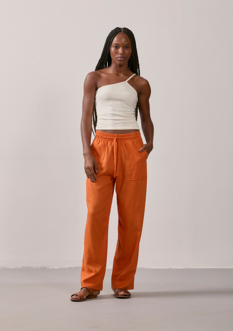 CALÇA RETA BOLSO CAMBRAIA LARANJA