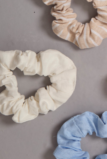 SCRUNCHIE LB OFFWHITE