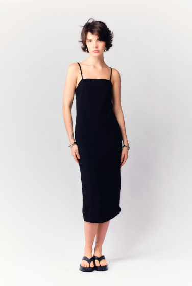 VESTIDO MIDI ALCINHA