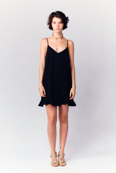 VESTIDO MINI RODADO PRETO