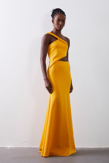 VESTIDO UM OMBRO VAZADO SEREIA LONGO