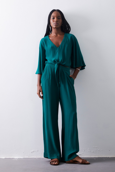 BLUSA MANGA SINO NO VERDE