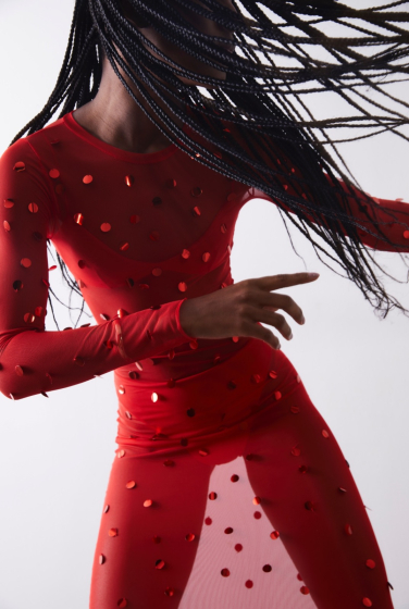 VESTIDO TULE LONGUETE LANTEJOULA VERMELHO