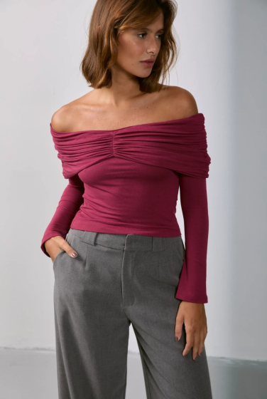 BLUSA OMBRO A OMBRO FRANZIDA VINHO