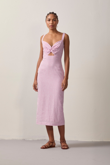 VESTIDO VAZADO NO LISTRA